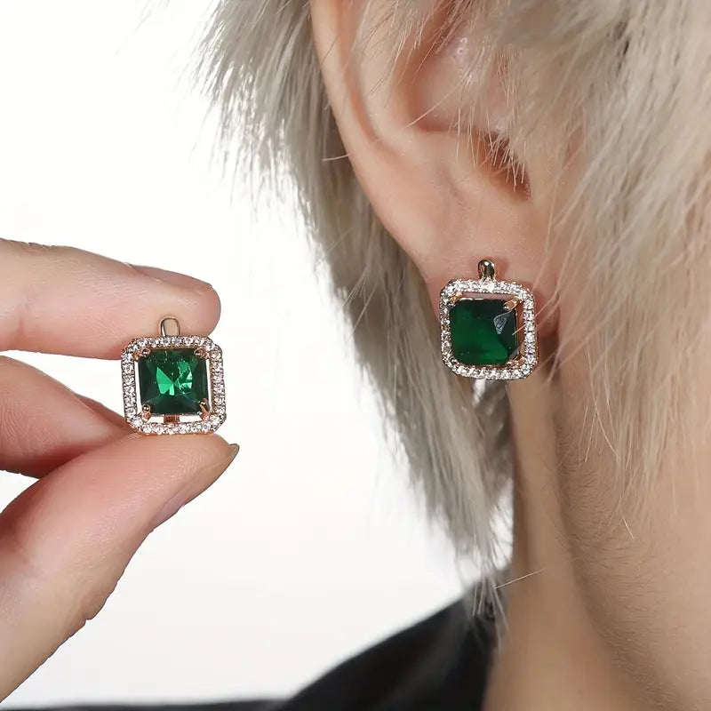 Orecchini in Oro con Zirconia Verde Quadrata