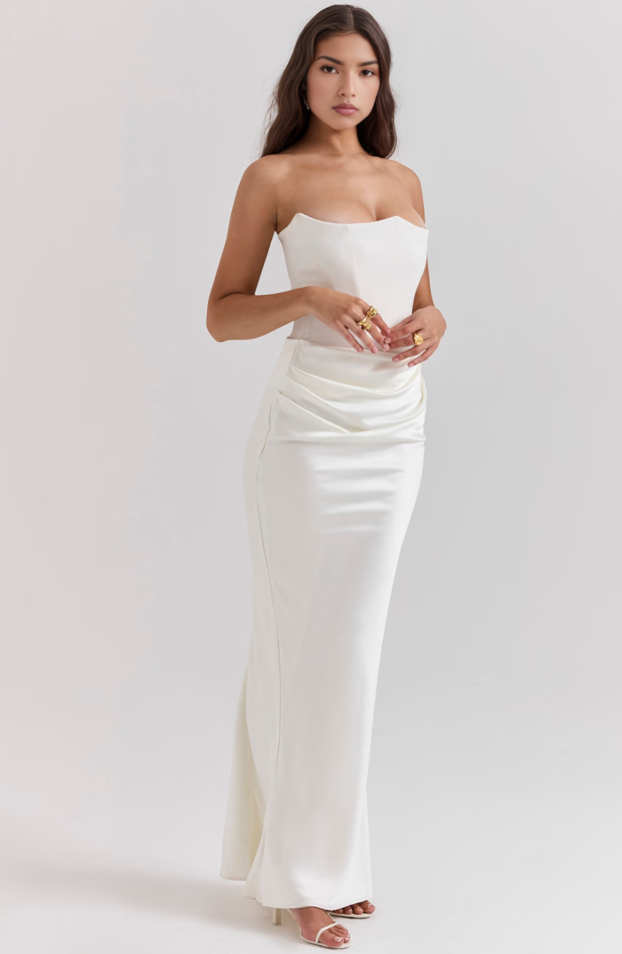 Hera - Elegante Abito da Festa Senza Spalline in Colore Unito