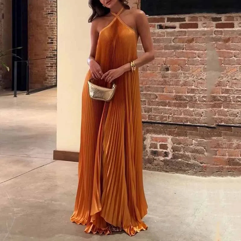 Mira - Abito Maxi con Scollo Halter Pieghettato Chic