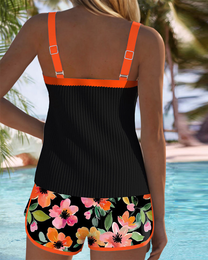 Birgitt – Tankini nero con fiori e pantaloni da spiaggia I Ultimo giorno 80% di sconto!