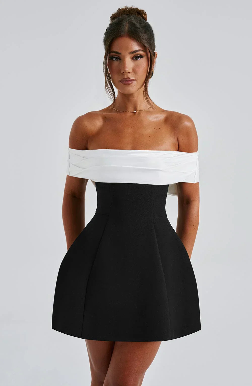 Noirva™ | Abito Mini Bloom