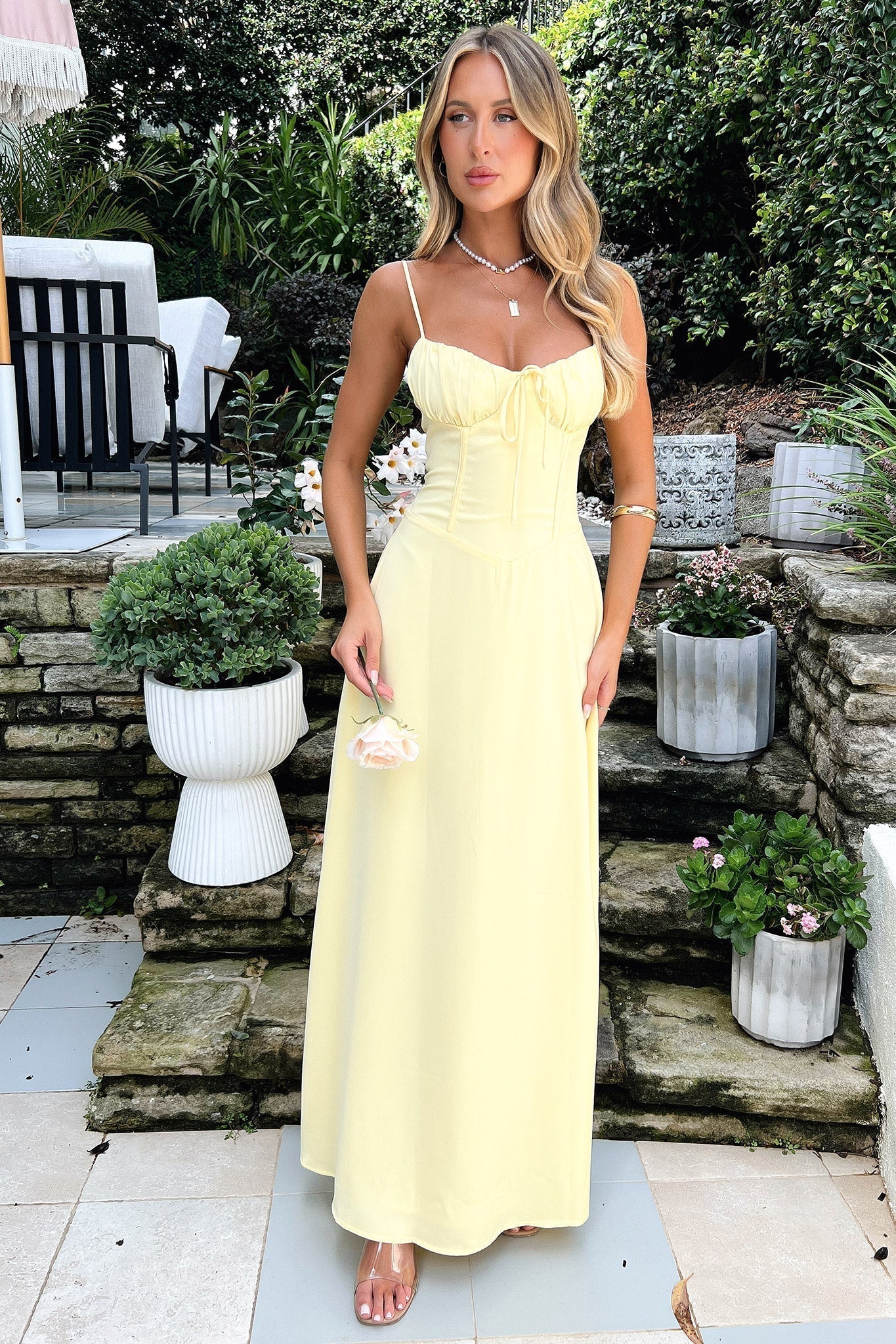 Cambria - Elegante Vestito Maxi Avvolgente con Spalline a Spaghetti